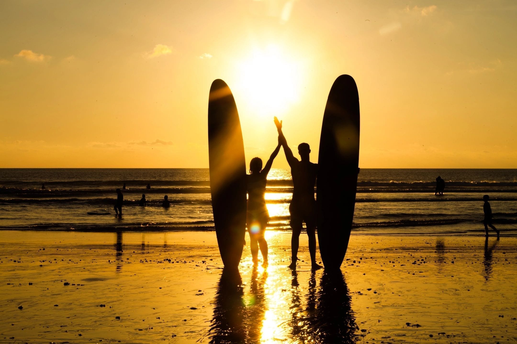 tofino surfing